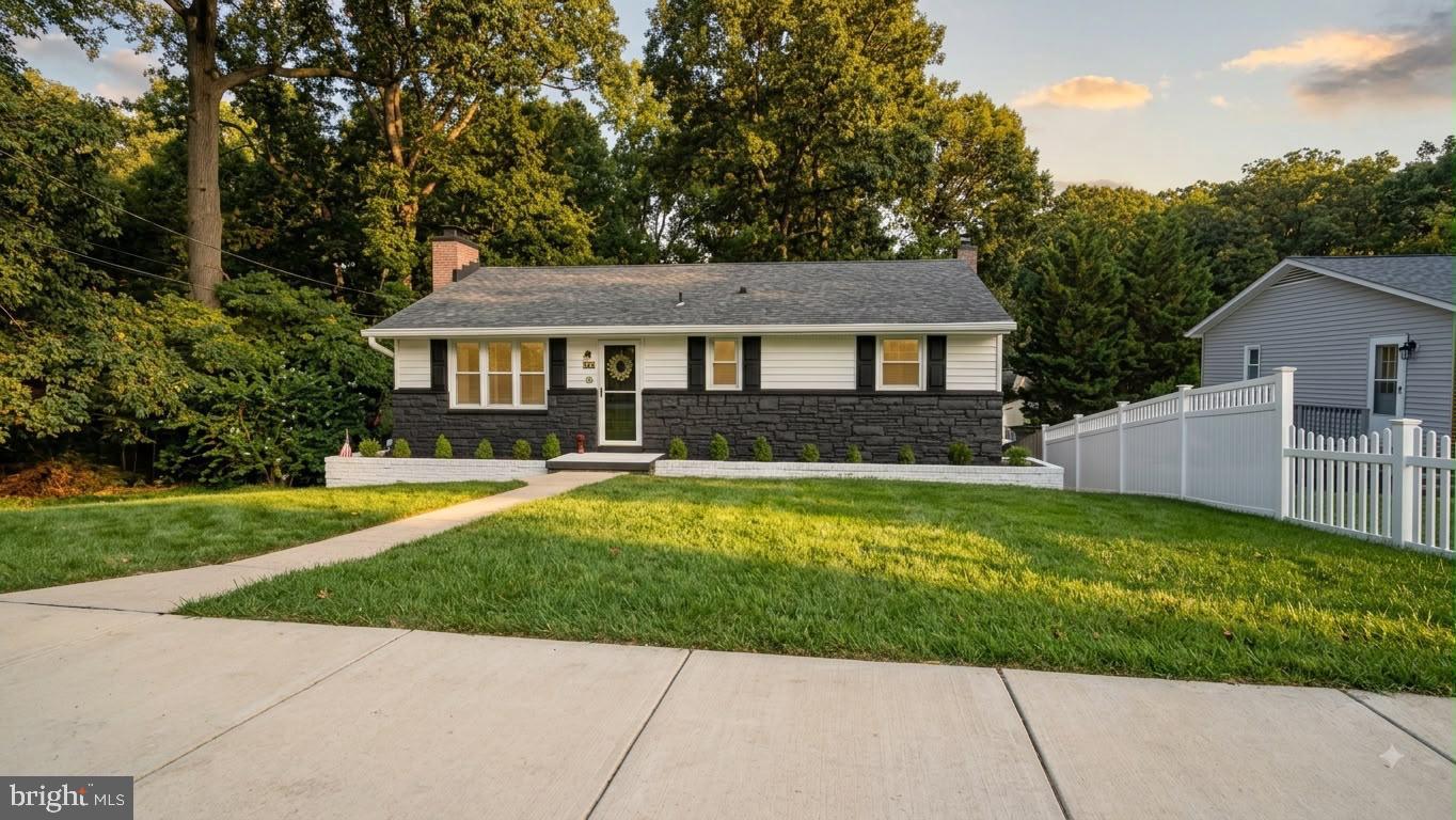 1203 Rosedale Ave Property Photo 1