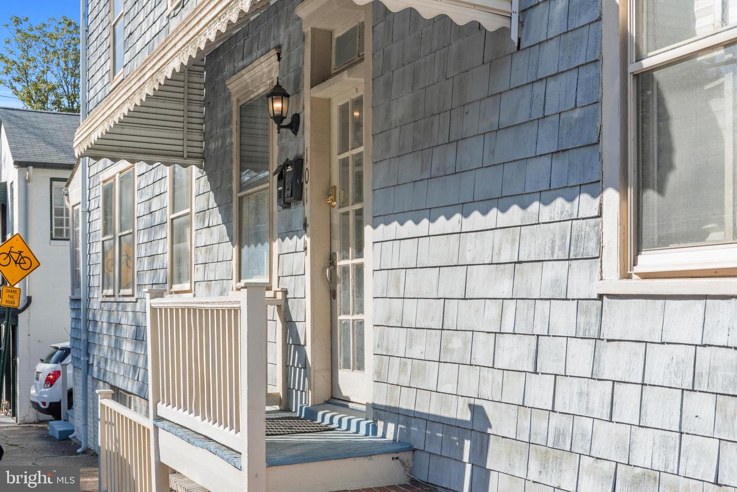 101 Charles St #c Property Photo 2