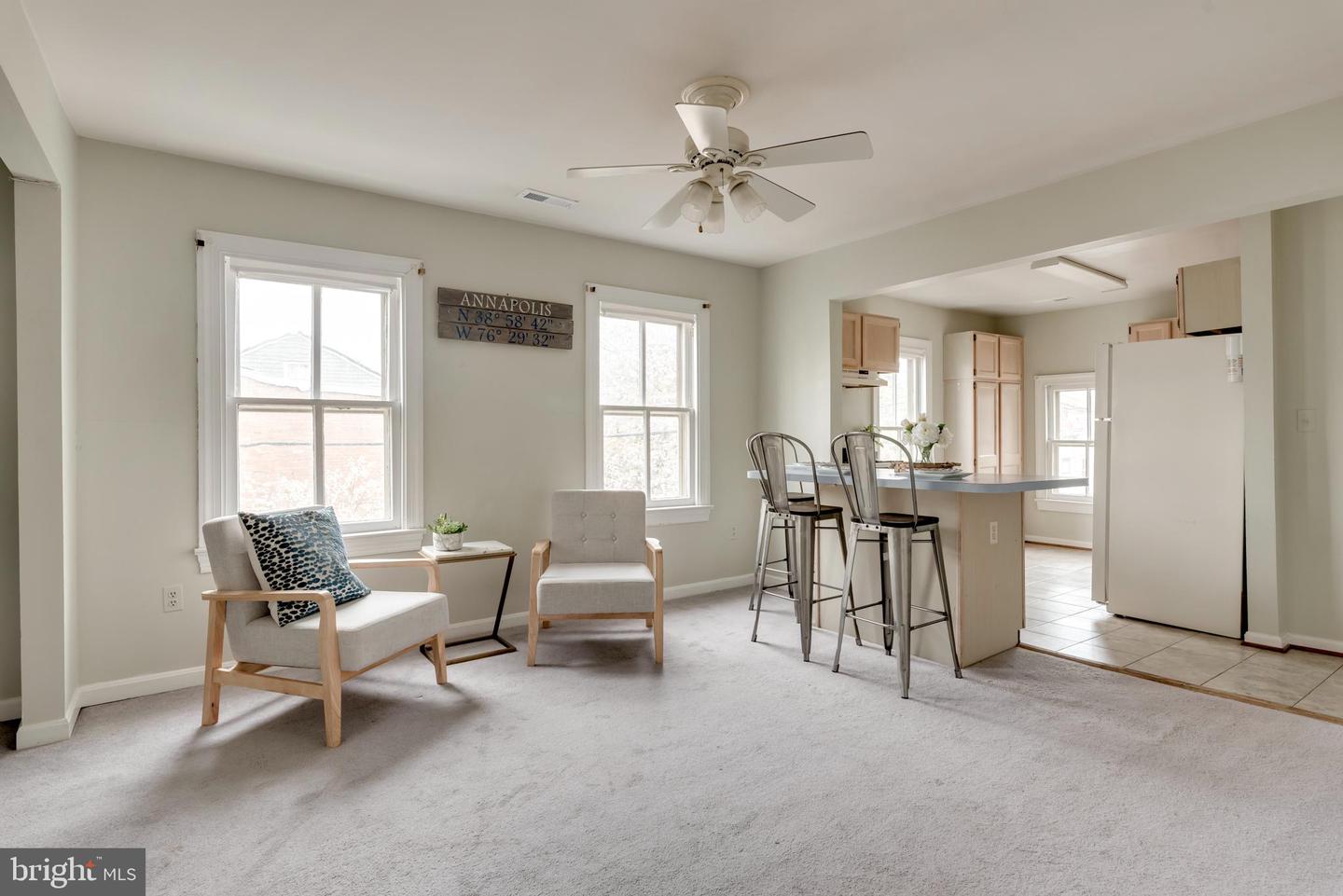 101 Charles St #c Property Photo 3