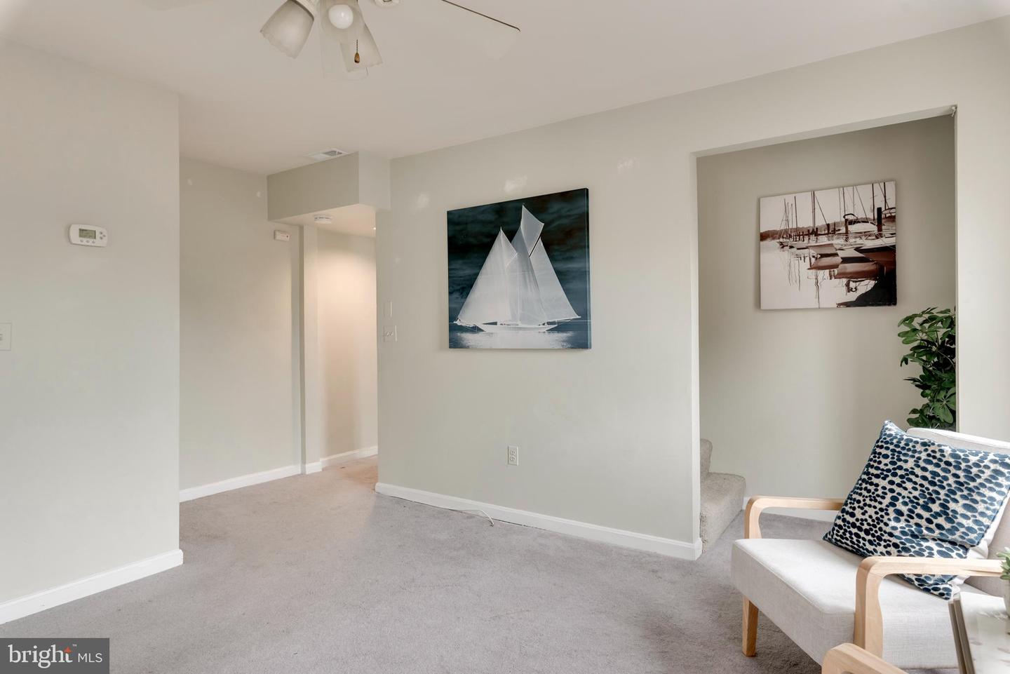 101 Charles St #c Property Photo 6