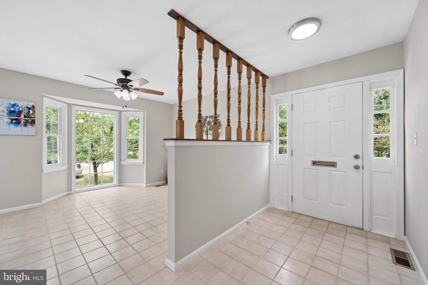 1151 Jeffrey Dr Property Photo 4