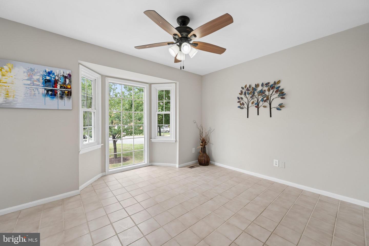 1151 Jeffrey Dr Property Photo 11