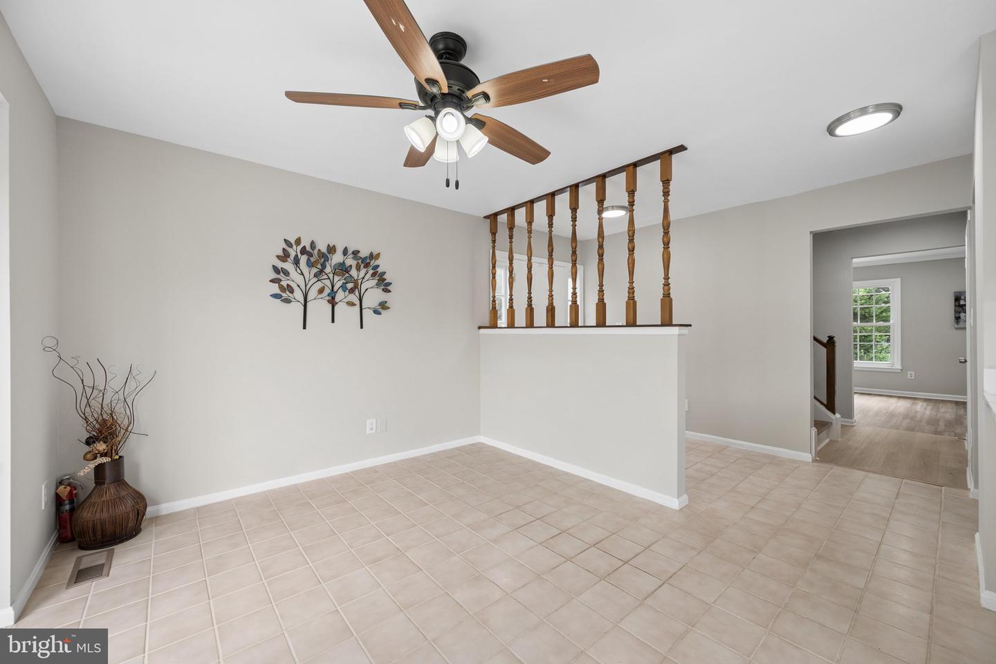 1151 Jeffrey Dr Property Photo 12