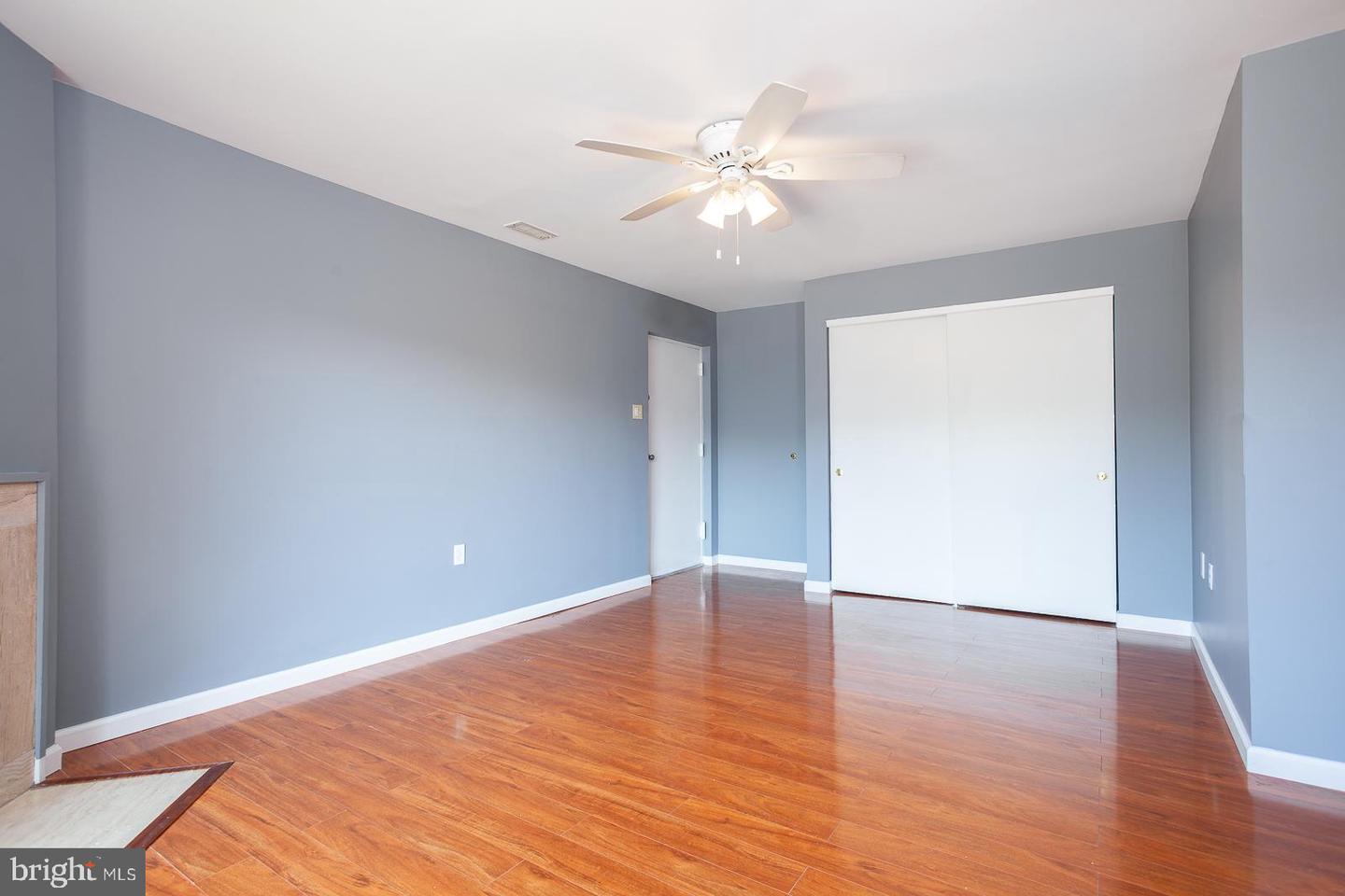 116 Mountain Rd #2d Property Photo 5