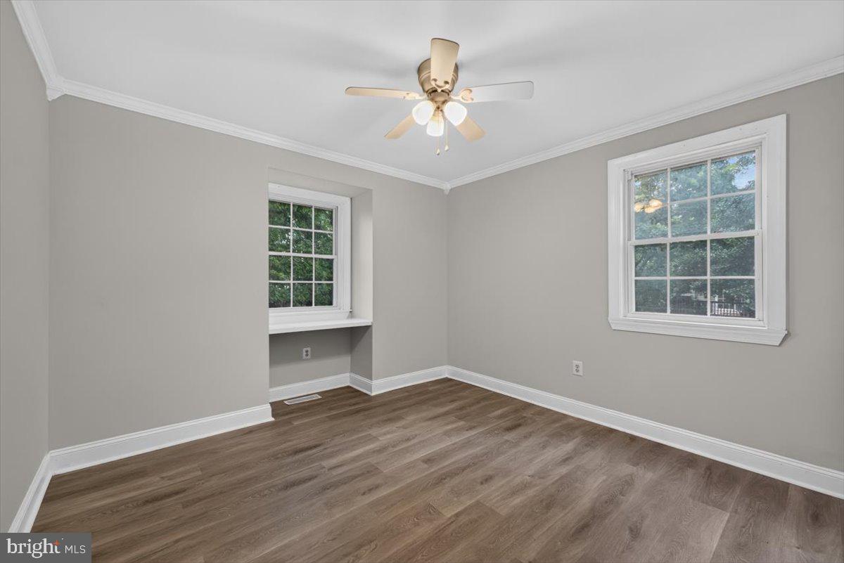 1075 Sun Valley Dr Property Photo 26