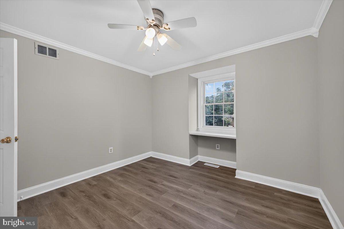 1075 Sun Valley Dr Property Photo 28