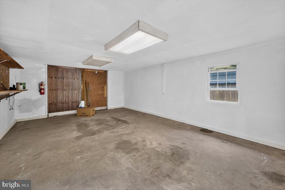 1075 Sun Valley Dr Property Photo 51