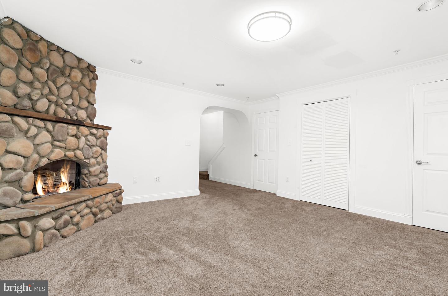 267 Seneca Ter Property Photo 31
