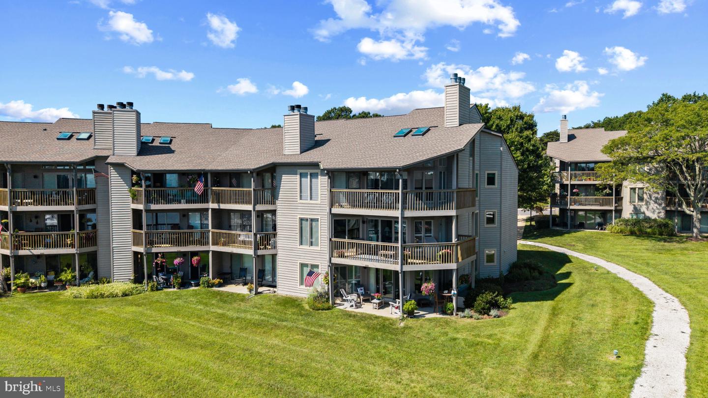 7026 Channel Village Ct #t2 Property Photo 33