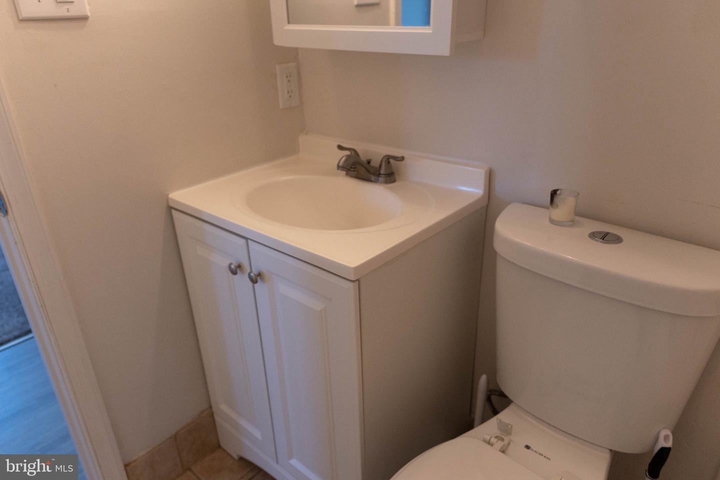 325 Londontown Rd Property Photo 18