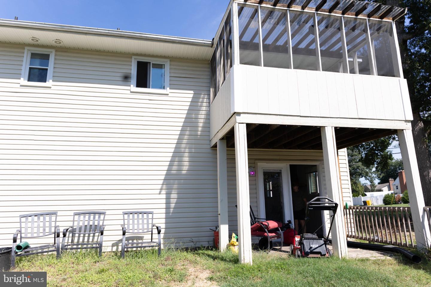 325 Londontown Rd Property Photo 29