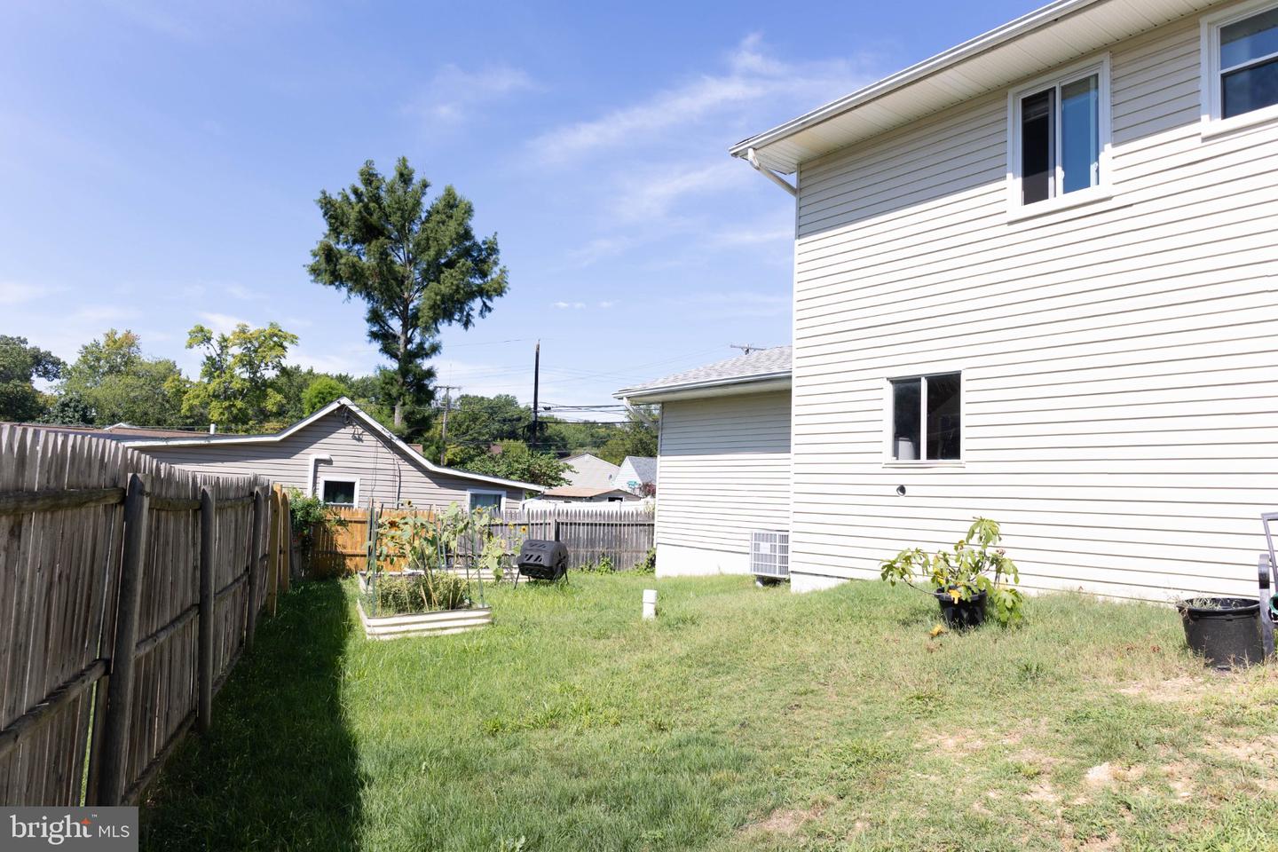 325 Londontown Rd Property Photo 30