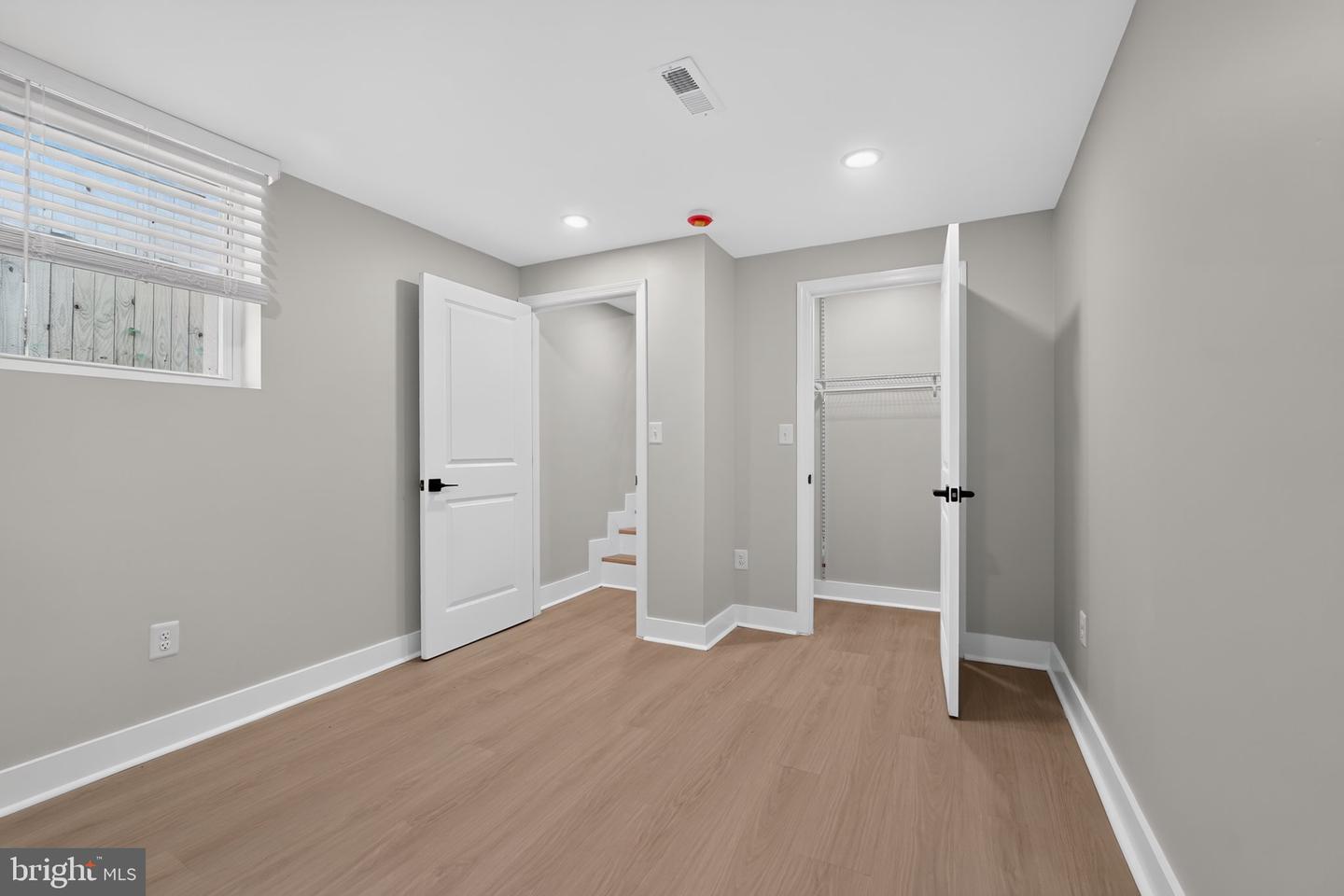 921 Central St Property Photo 21