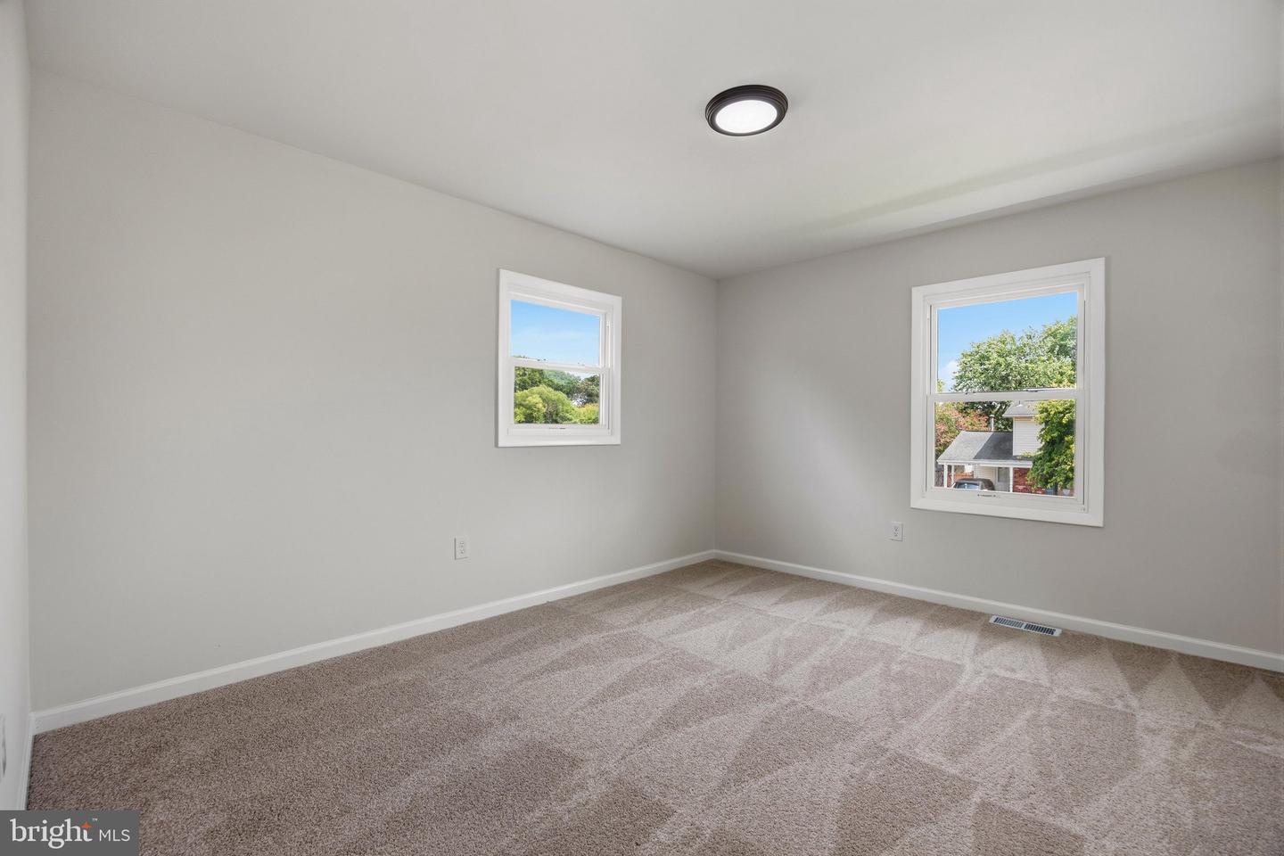 984 Fall Circle Way Property Photo 20