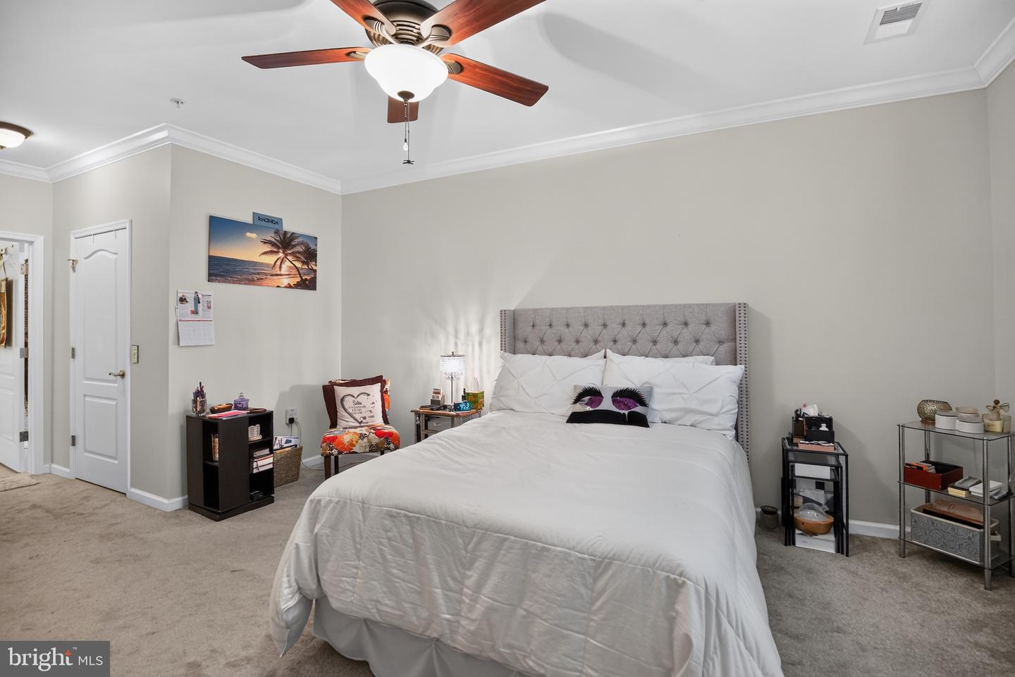 1411 Wigeon Way #304 Property Photo 16