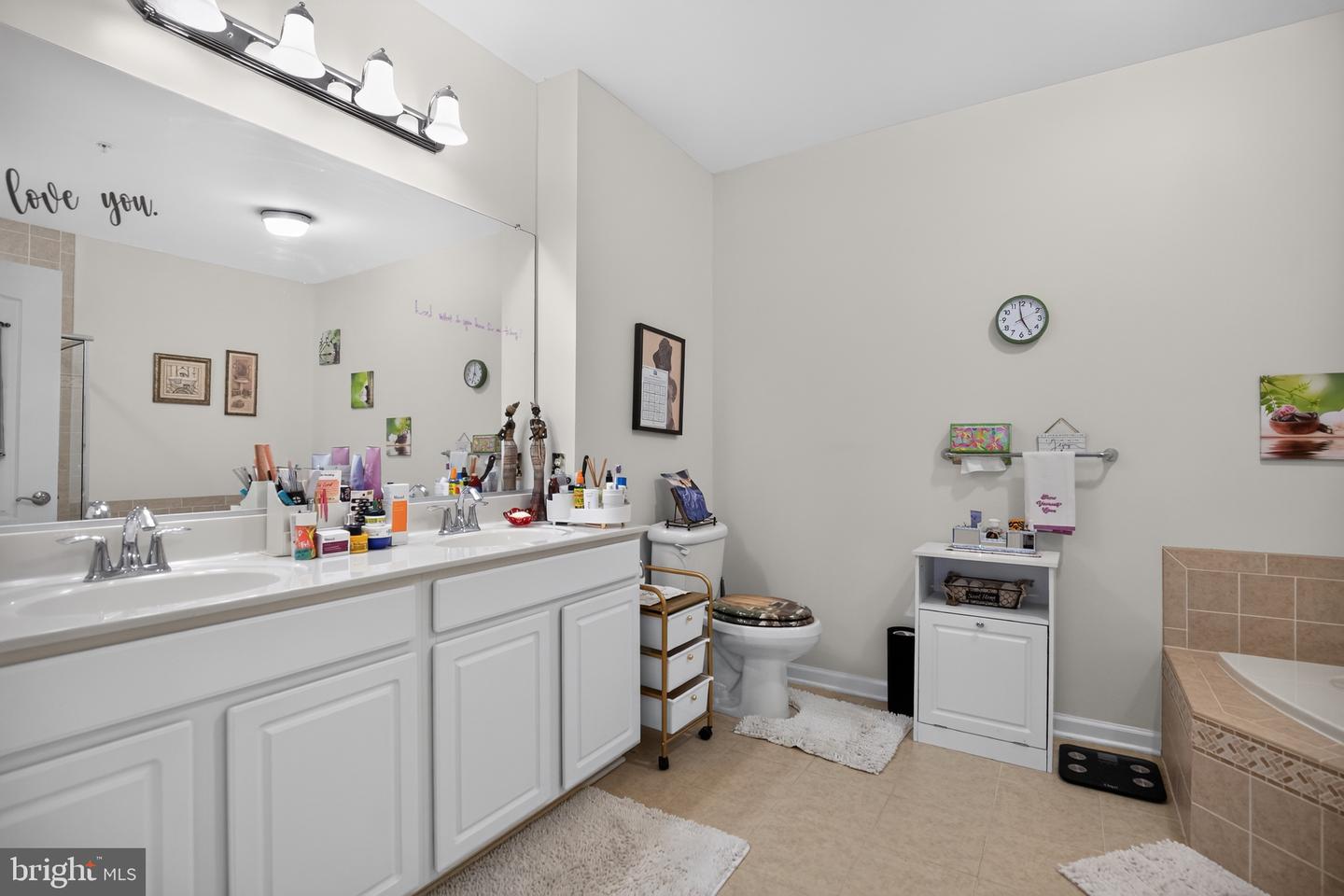 1411 Wigeon Way #304 Property Photo 18