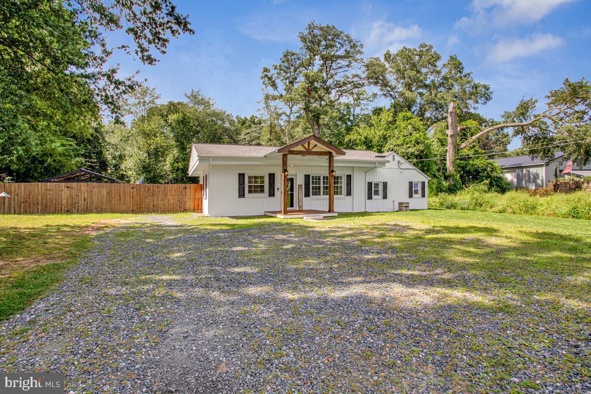 8116 Foxwell Rd Property Photo 40