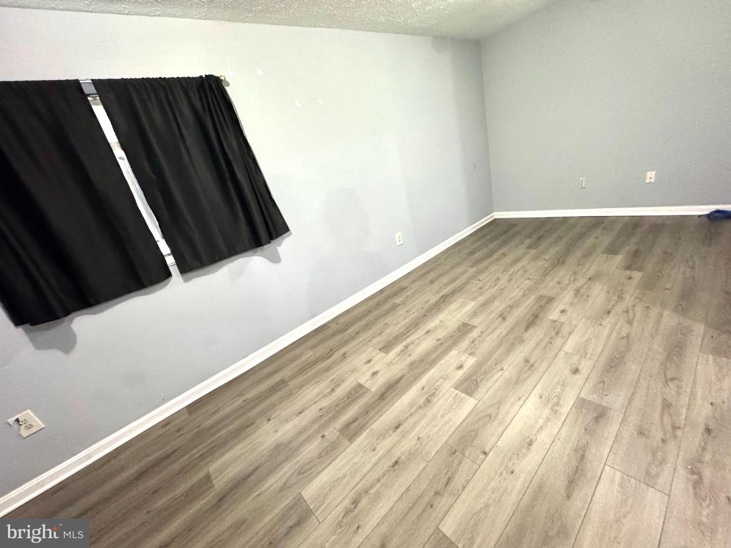 508 Kingdom Ct Property Photo 7