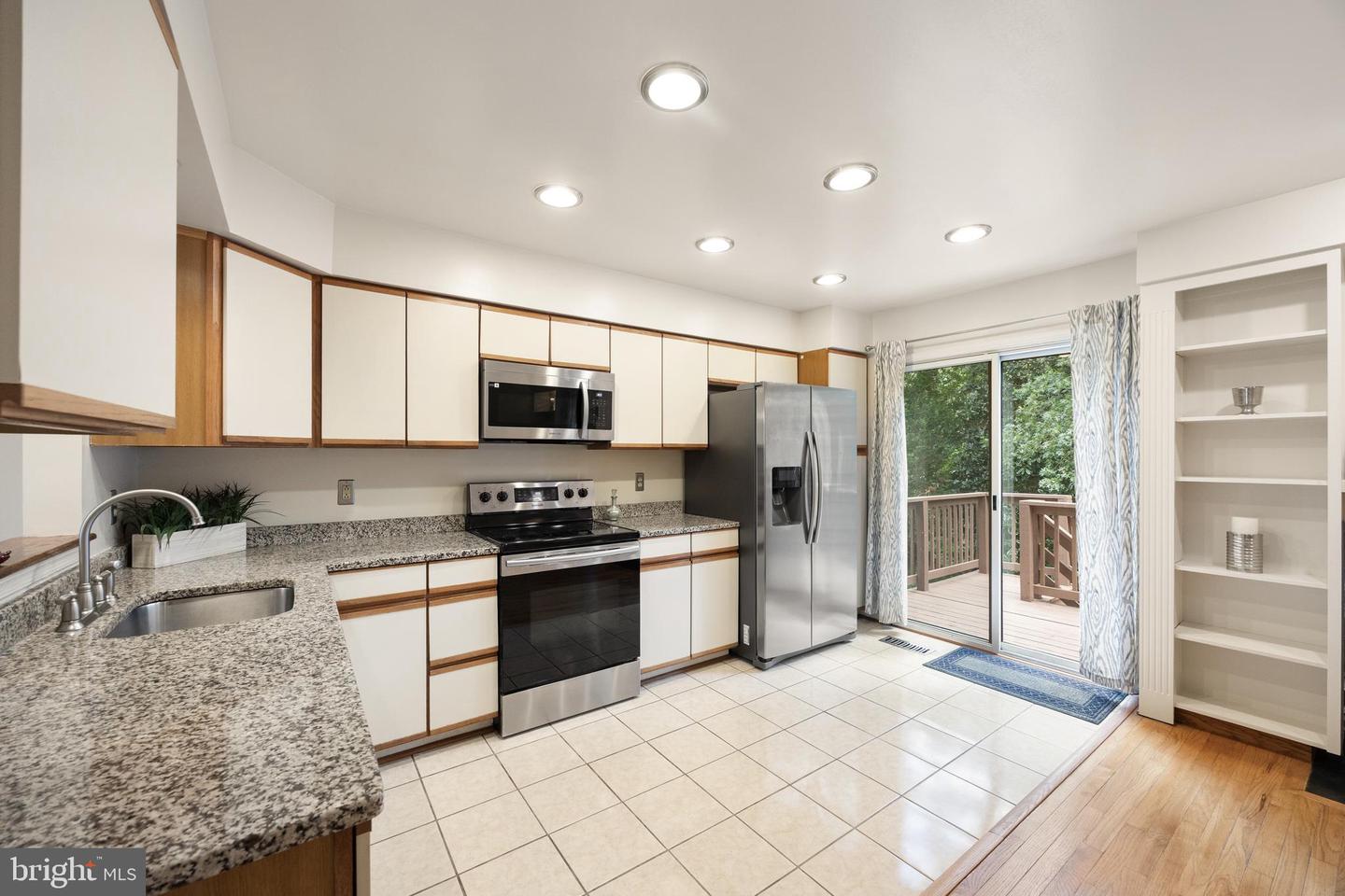 126 Spring Place Way Property Photo 12