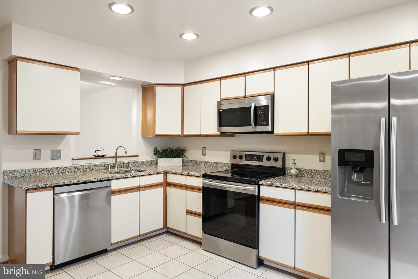 126 Spring Place Way Property Photo 14