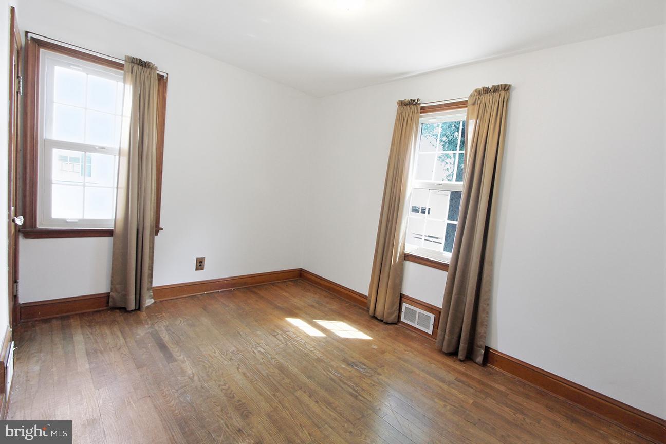 1311 President St Property Photo 14