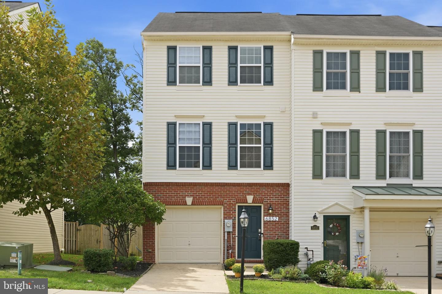 6852 Warfield St Property Photo 1