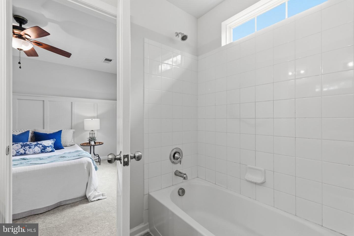 6852 Warfield St Property Photo 18