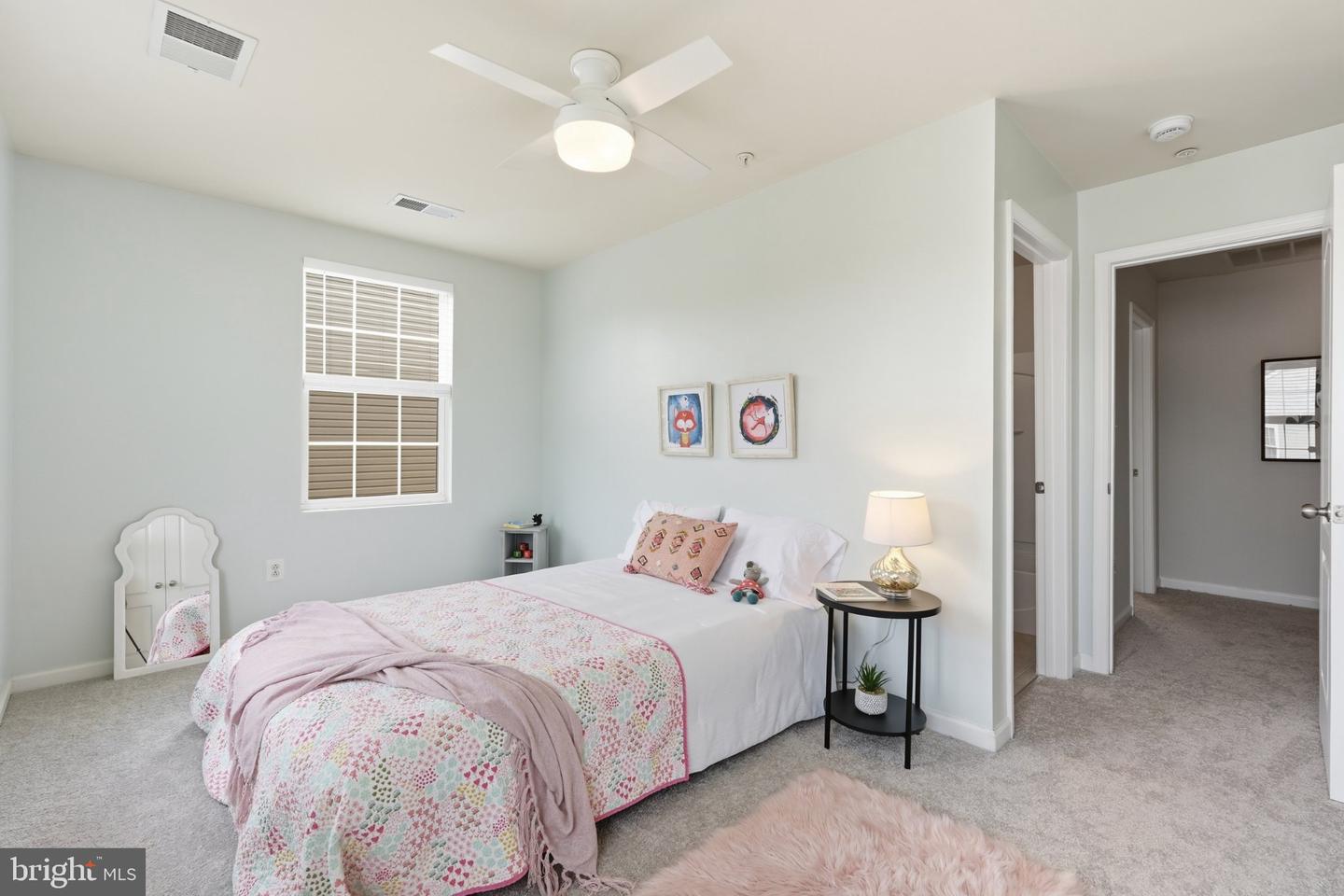 6852 Warfield St Property Photo 21