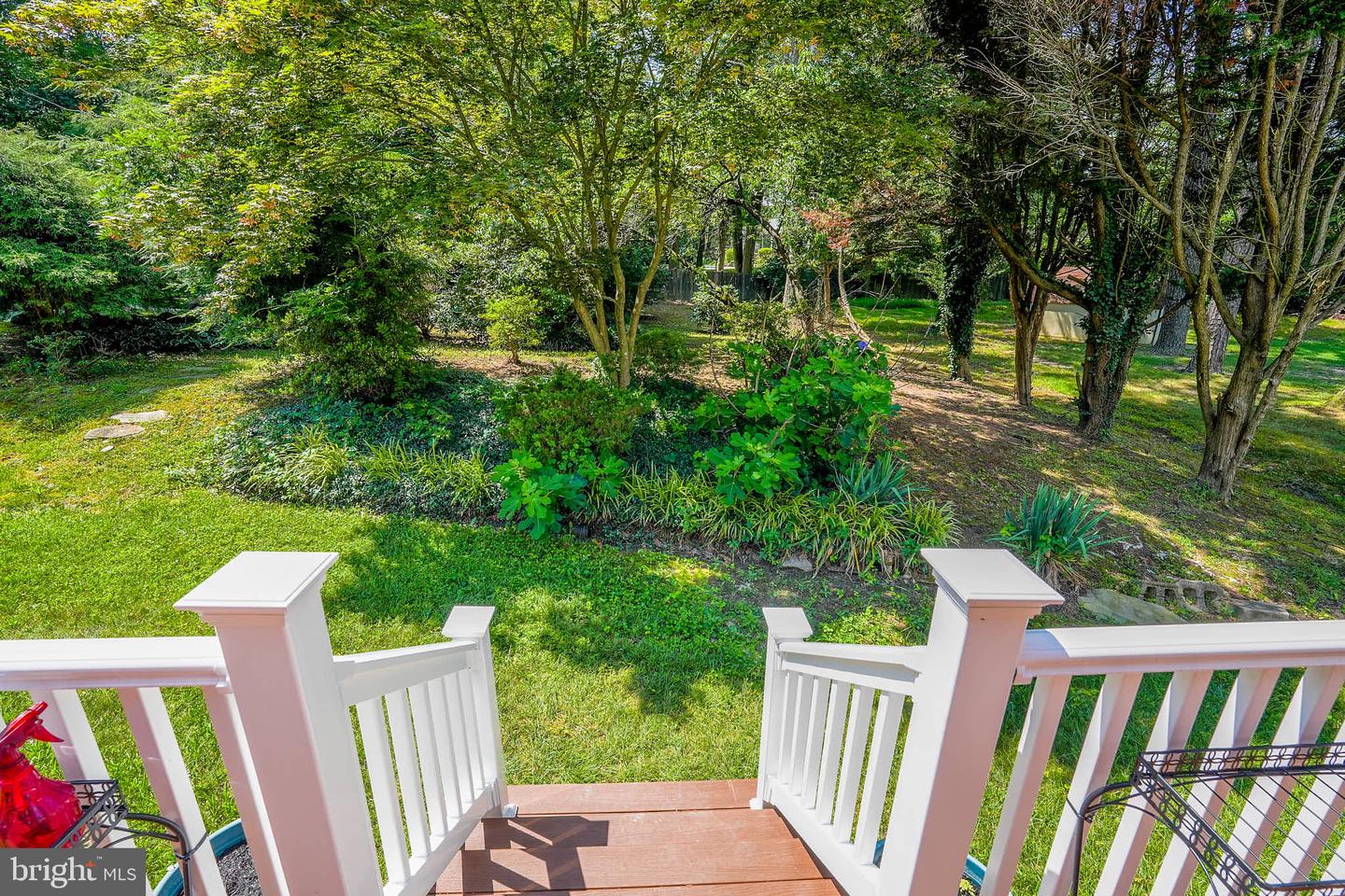 1377 Teaberry Ln E Property Photo 63