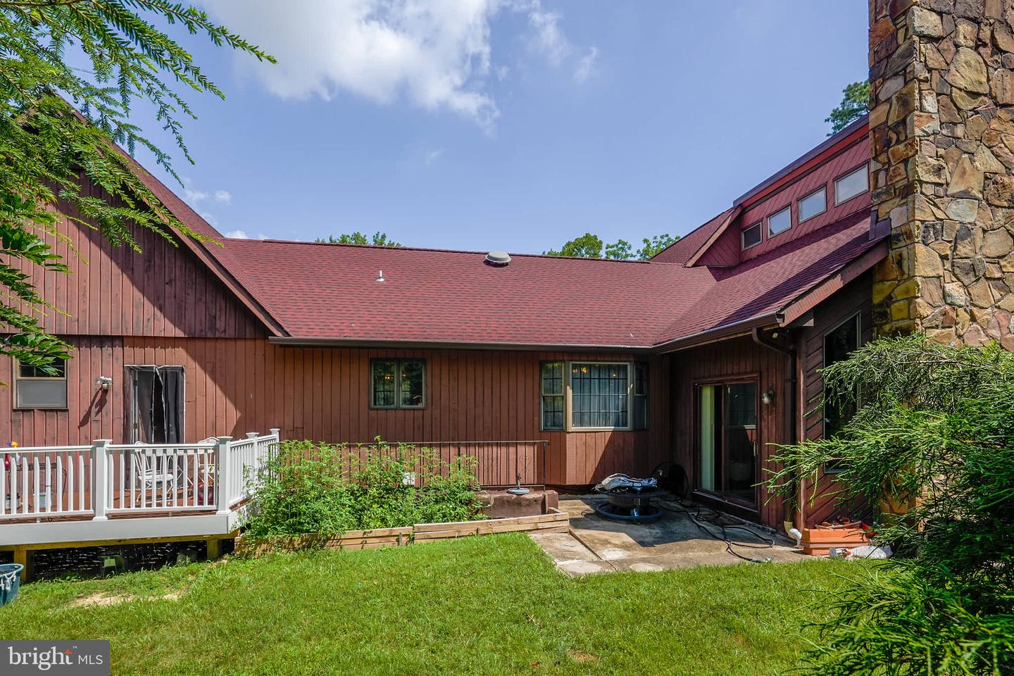 1377 Teaberry Ln E Property Photo 64