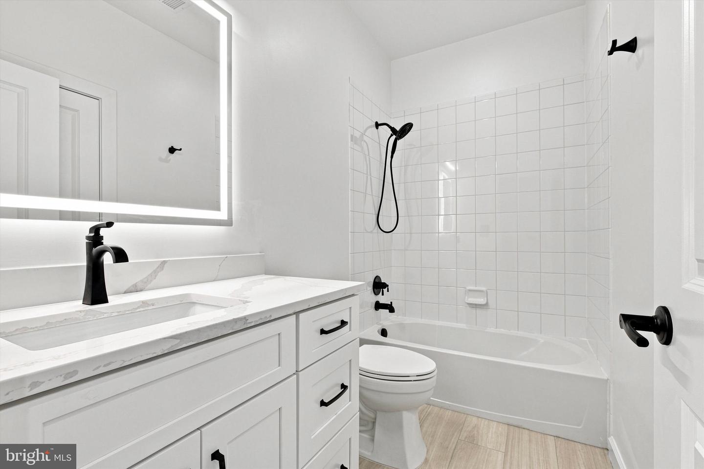 7513 Thicket Run Property Photo 46