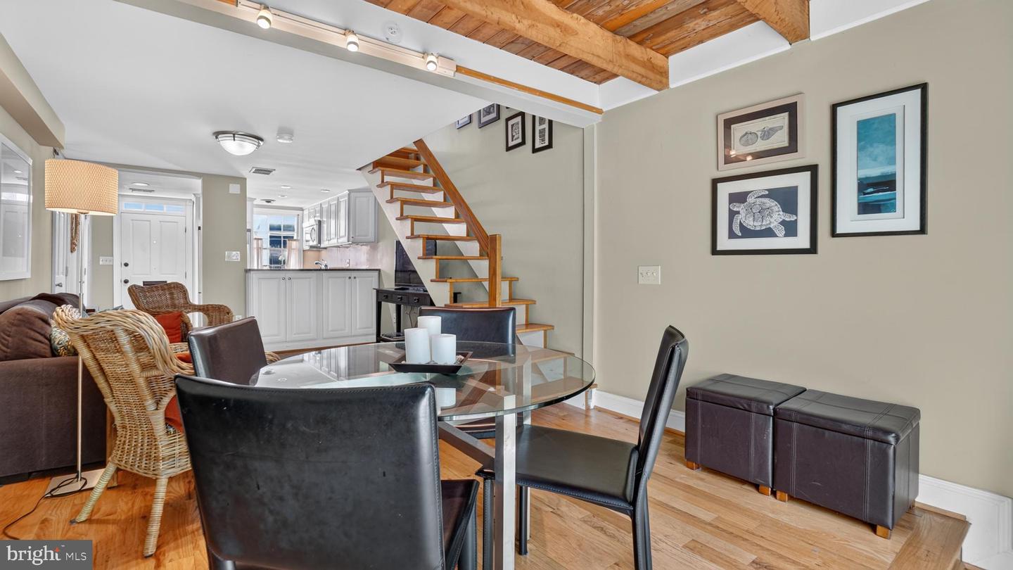 35 Pinkney St Property Photo 15