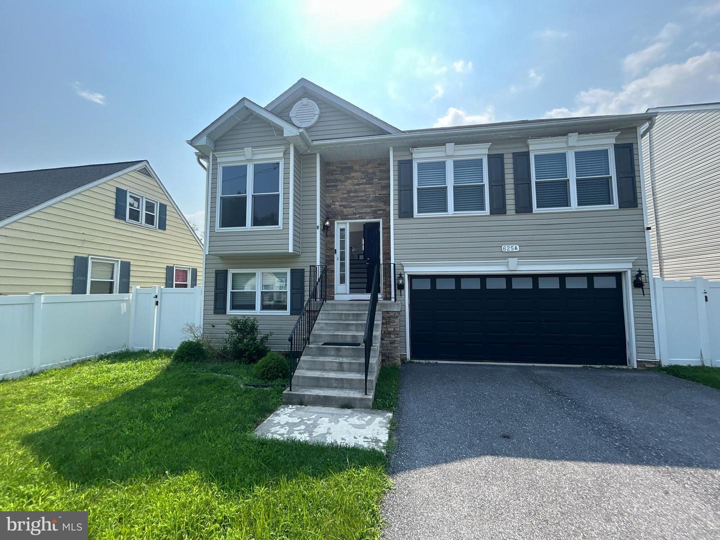 625-A FERNHILL RD
