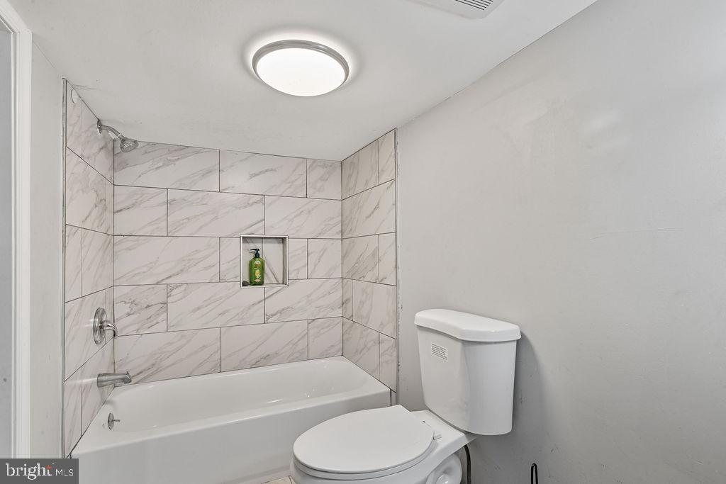 8489 Arbutus Rd Property Photo 26