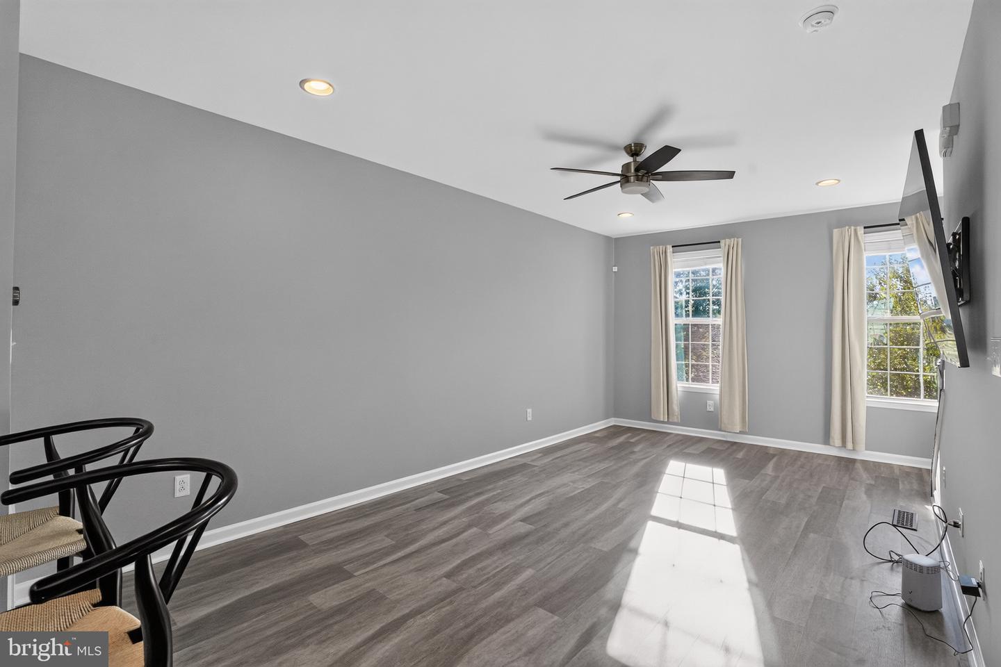 7865 Fletcher Way Property Photo 11