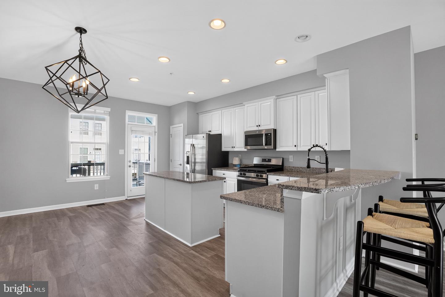 7865 Fletcher Way Property Photo 13