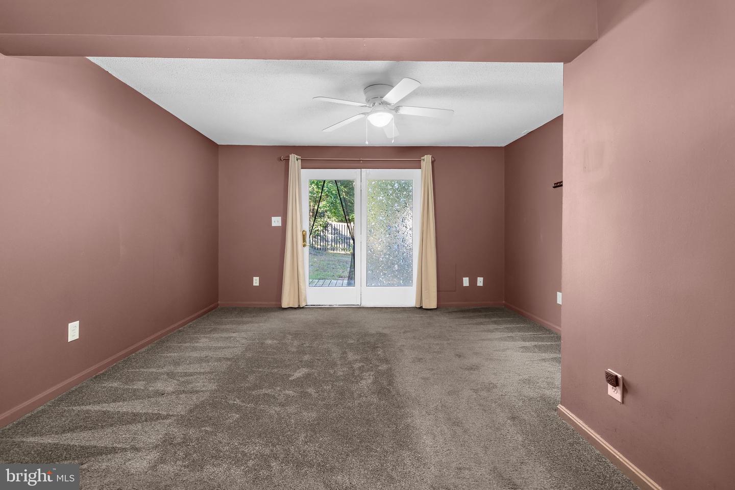 7930 Sutherland Ct Property Photo 14