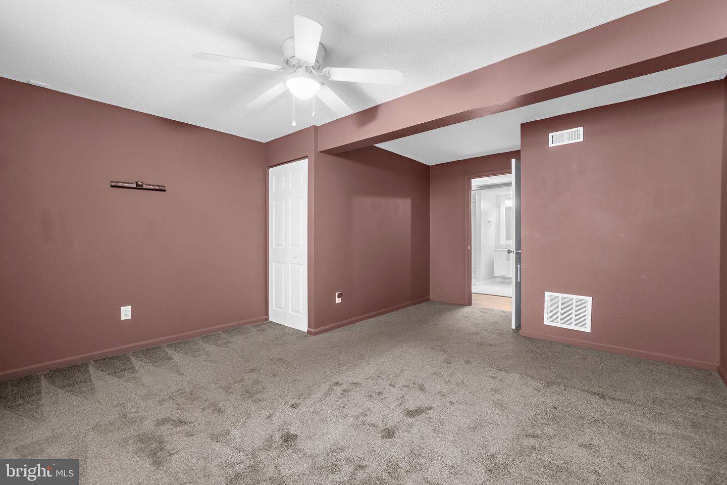 7930 Sutherland Ct Property Photo 15
