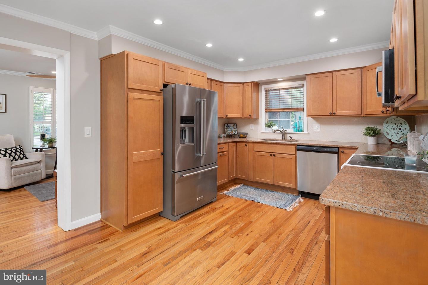4733 Washington Ave Property Photo 14