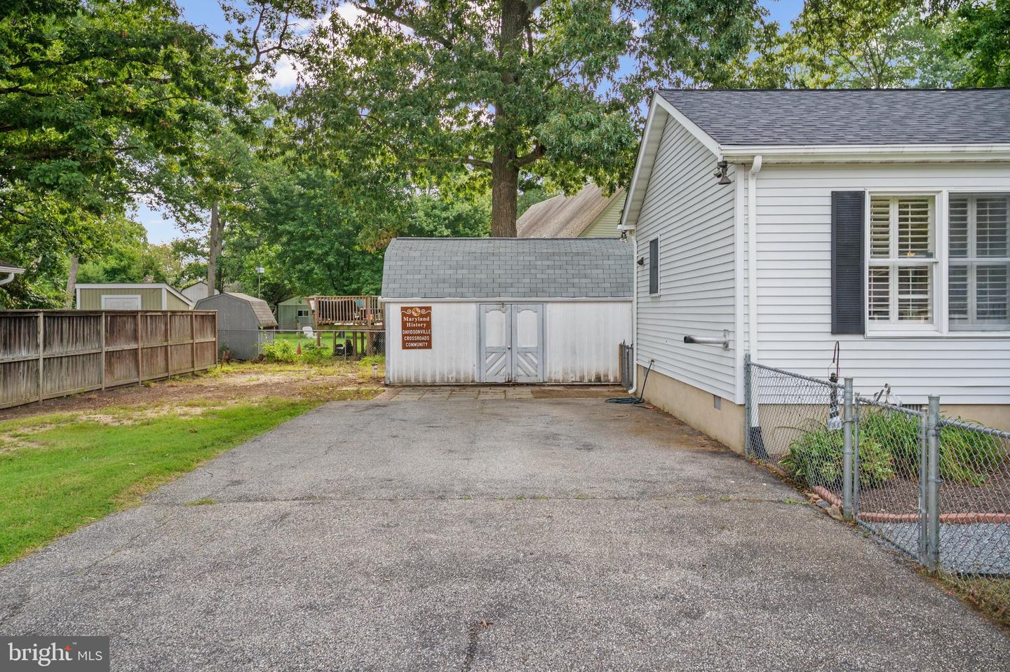 4733 Washington Ave Property Photo 27