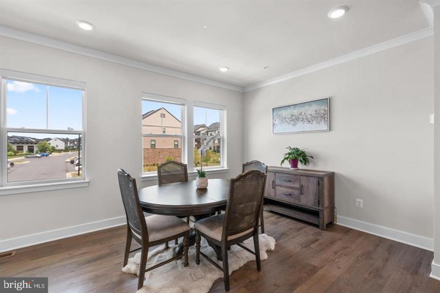 614 Chalcedony Ln Property Photo 8