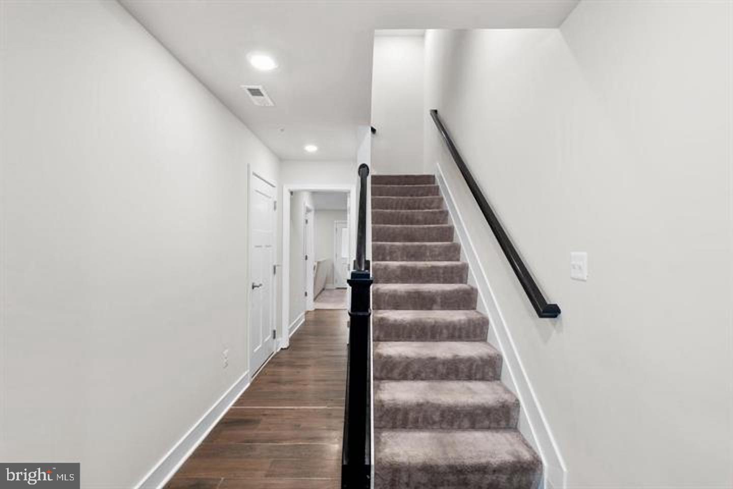 614 Chalcedony Ln Property Photo 15