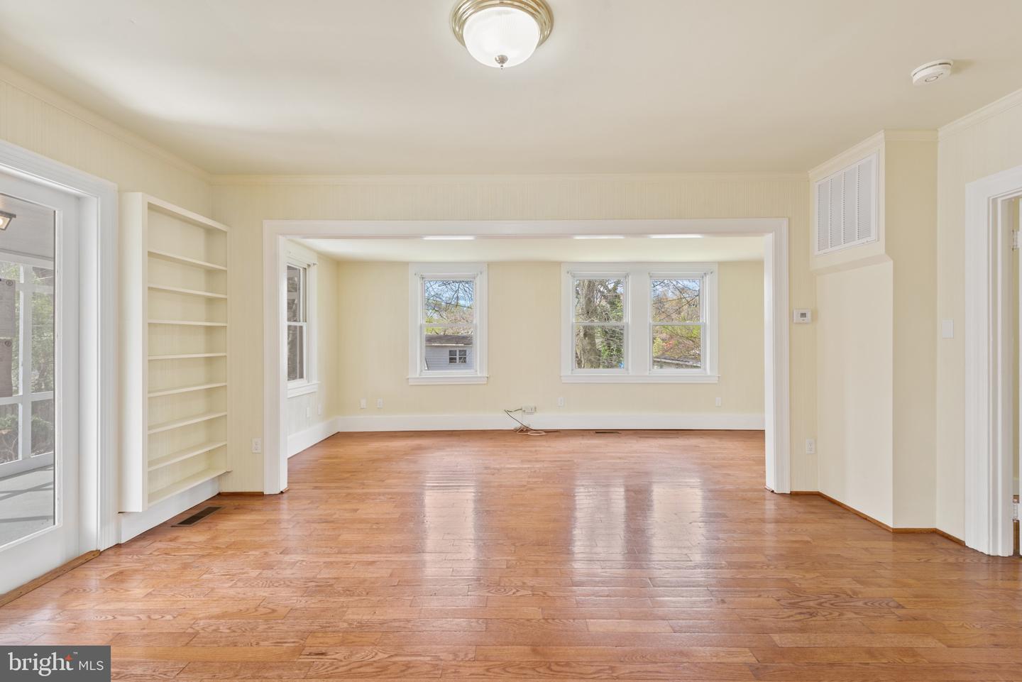 22 Riverview Ave Property Photo 10
