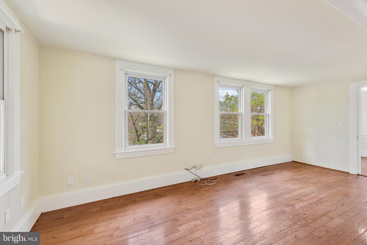22 Riverview Ave Property Photo 11