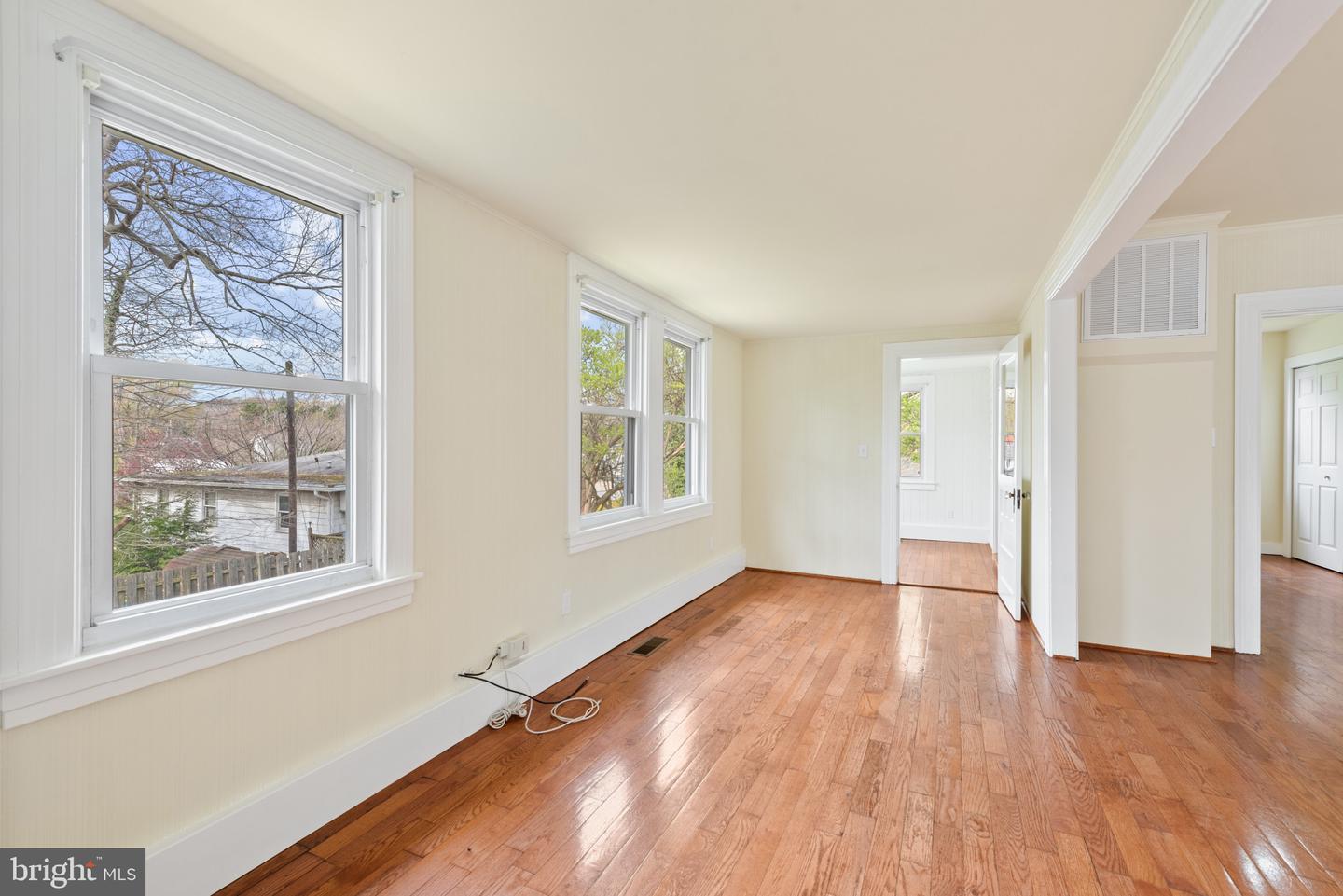 22 Riverview Ave Property Photo 12