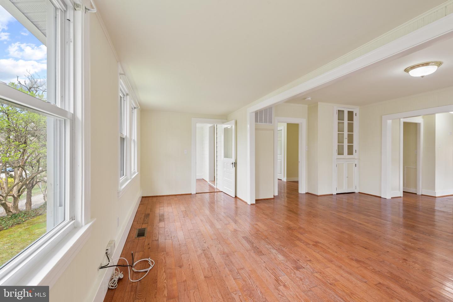 22 Riverview Ave Property Photo 13