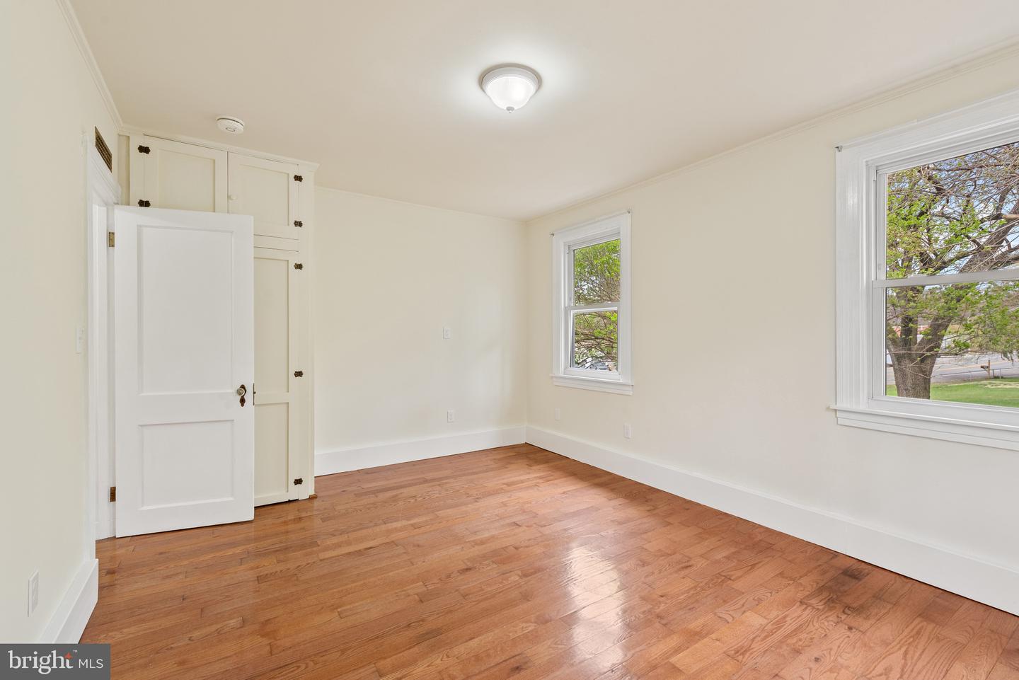 22 Riverview Ave Property Photo 29
