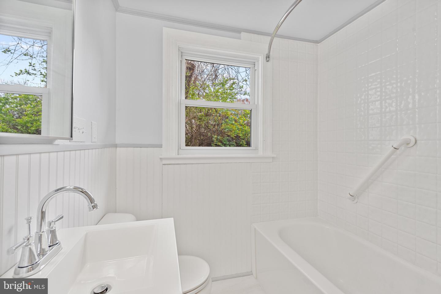22 Riverview Ave Property Photo 34