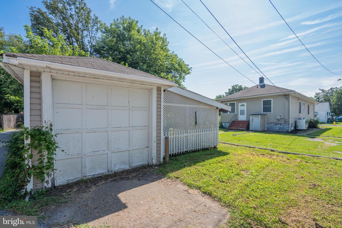 300 Doris Ave Property Photo 36
