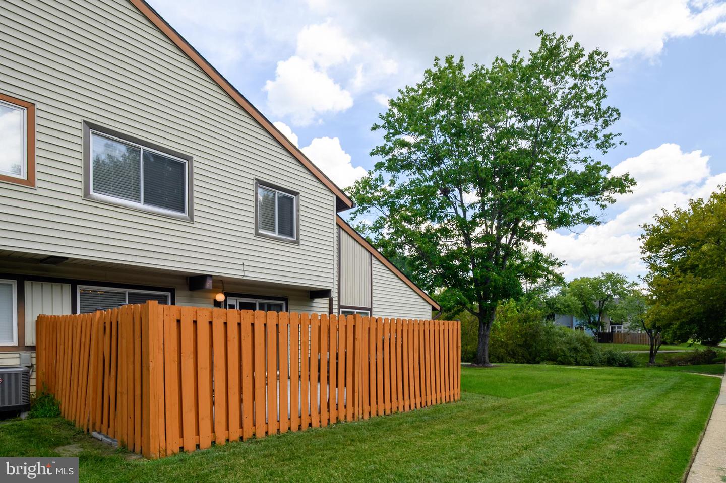 1745 Leisure Way Property Photo 21